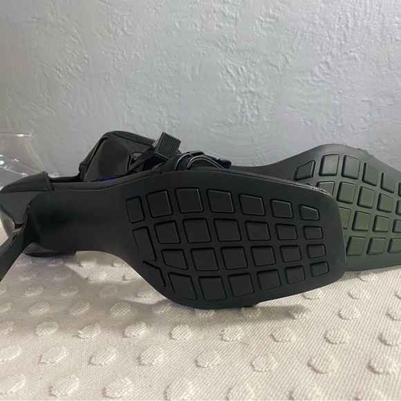 Shoe dazzle Off The Chain Detail Heeled Sandal - Picture 15 of 15